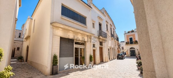 negozio in vendita a Nardò