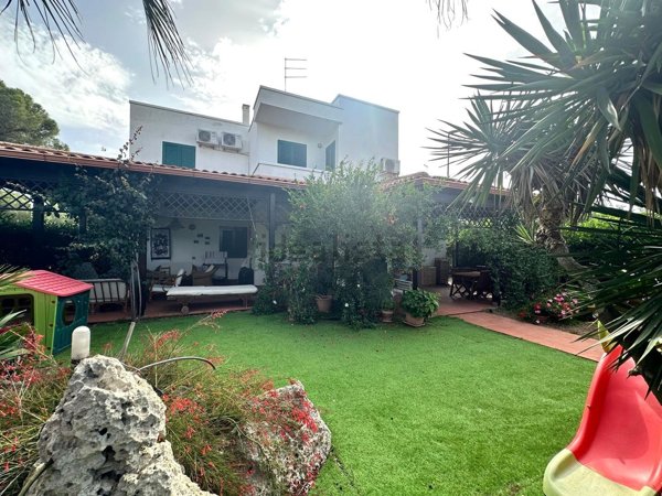 casa indipendente in vendita a Nardò