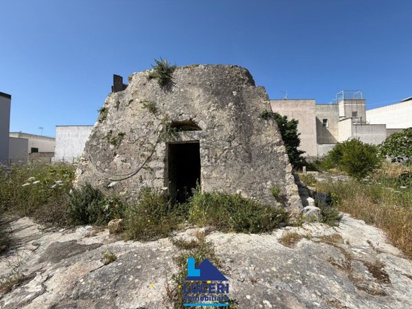 terreno edificabile in vendita a Nardò in zona Santa Maria al Bagno