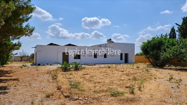 casa indipendente in vendita a Nardò in zona Santa Caterina
