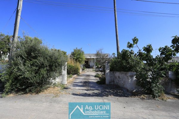 casa indipendente in vendita a Nardò in zona Santa Maria al Bagno