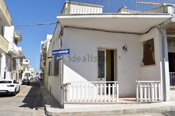 casa indipendente in vendita a Nardò in zona Santa Maria al Bagno