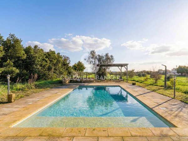 casa indipendente in vendita a Nardò in zona Villaggio Resta