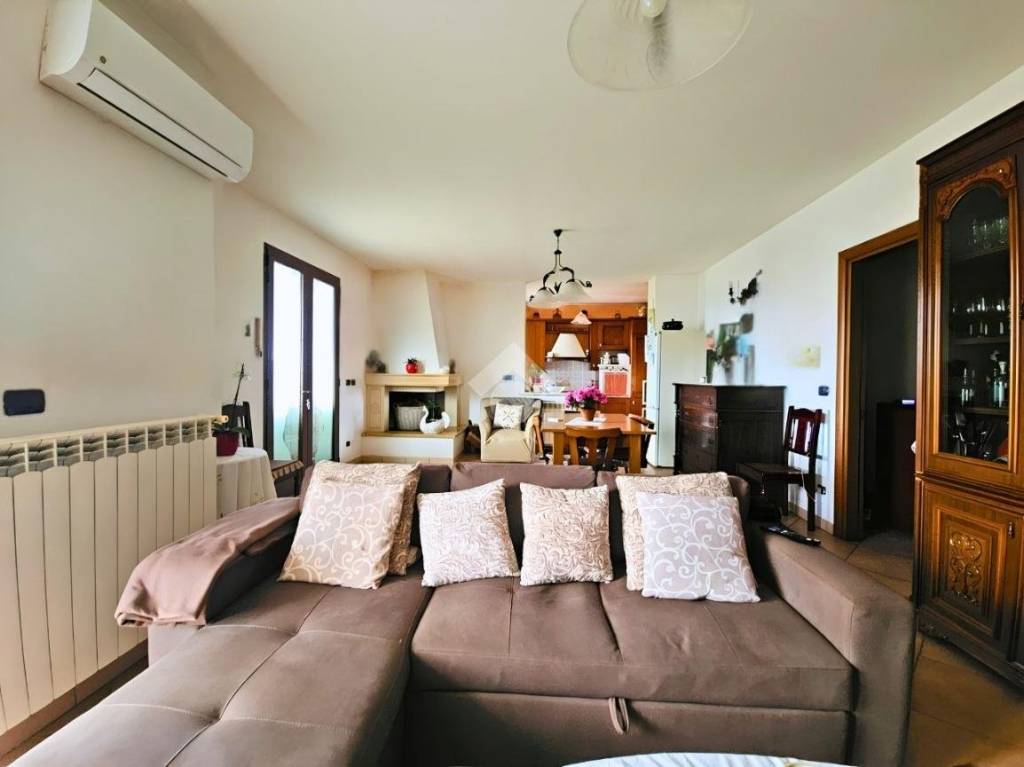 casa indipendente in vendita a Nardò in zona Villaggio Resta