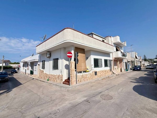 appartamento in vendita a Nardò in zona Santa Maria al Bagno