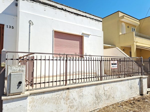 casa indipendente in vendita a Nardò in zona Santa Maria al Bagno