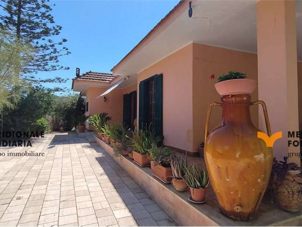 casa indipendente in vendita a Nardò in zona Villaggio Resta
