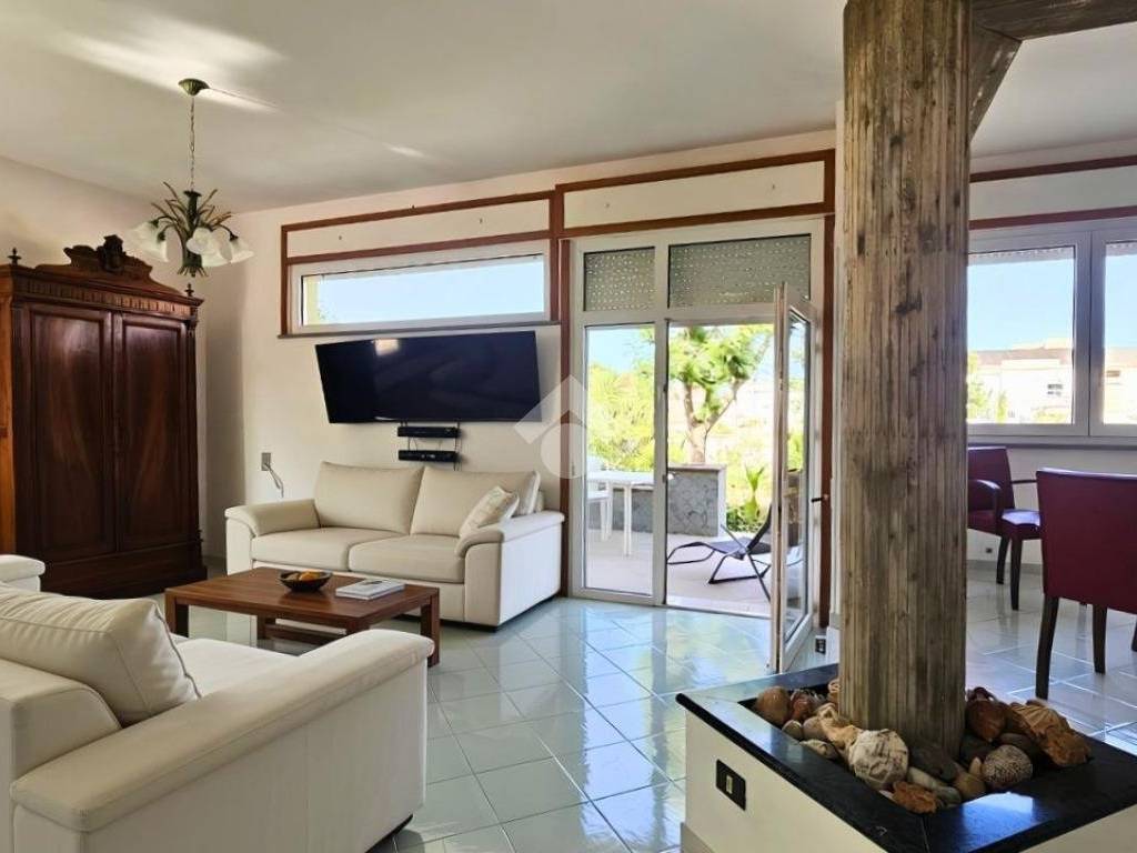casa indipendente in vendita a Nardò in zona Villaggio Resta
