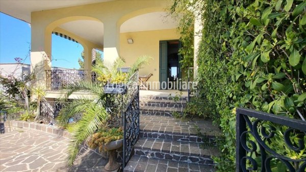casa indipendente in vendita a Nardò in zona Santa Maria al Bagno