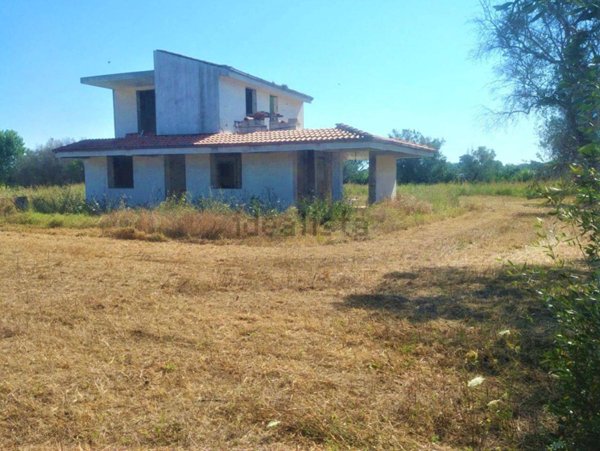 casa indipendente in vendita a Neviano