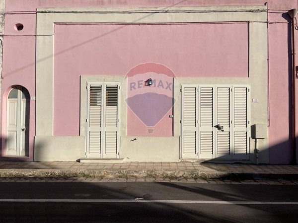 casa indipendente in vendita a Neviano