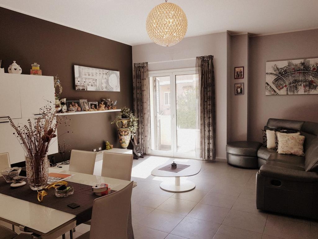casa indipendente in vendita a Neviano