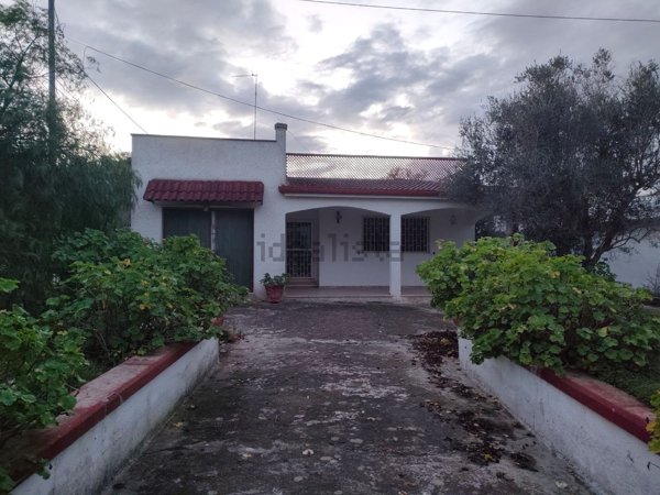 casa indipendente in vendita a Neviano