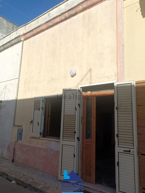 casa indipendente in vendita a Neviano