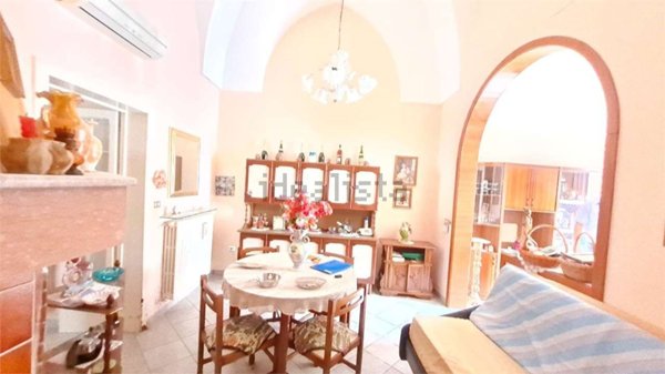 casa indipendente in vendita a Neviano