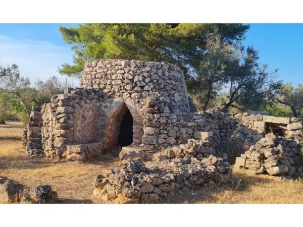 casa indipendente in vendita a Neviano