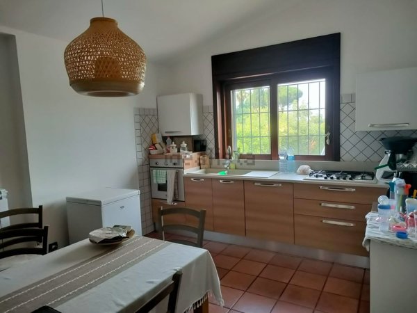 casa indipendente in vendita a Neviano