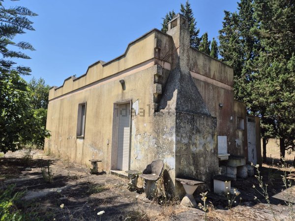 casa indipendente in vendita a Neviano