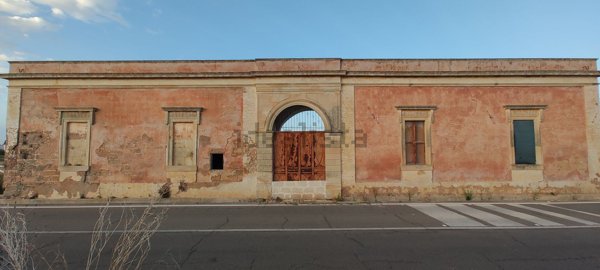 pentavano in vendita a Neviano