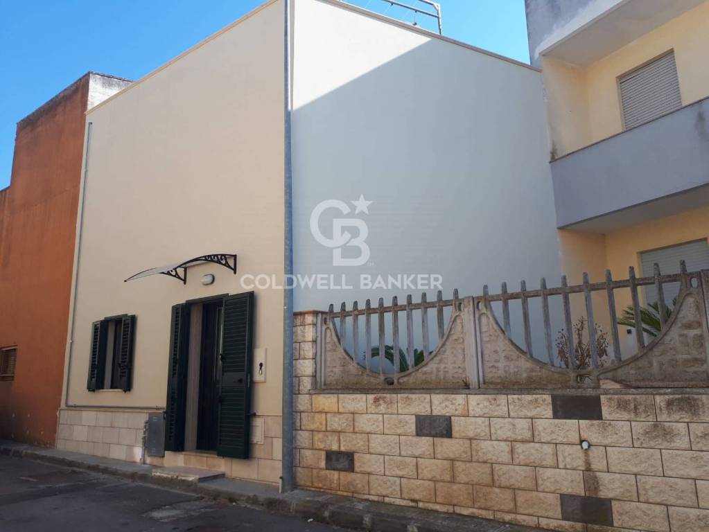 casa indipendente in vendita a Neviano