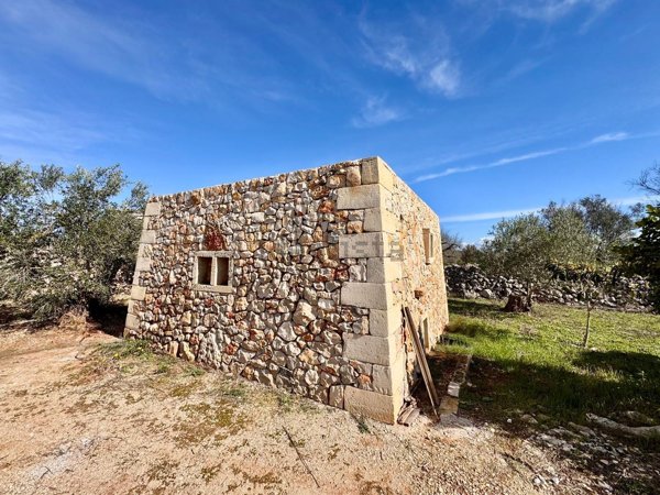 monolocale in vendita a Neviano