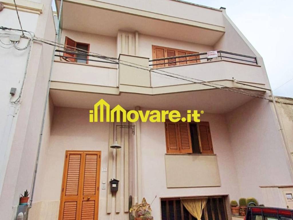 casa indipendente in vendita a Neviano