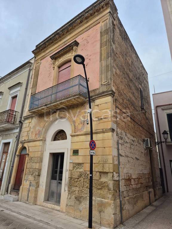 casa semindipendente in vendita a Neviano