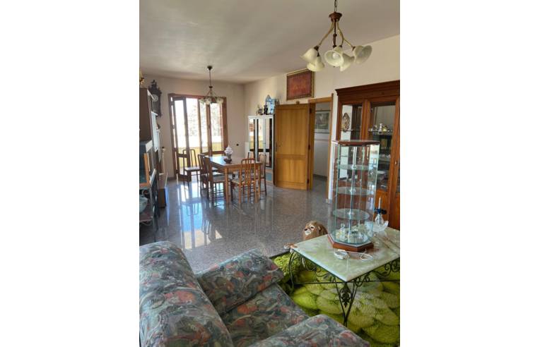 casa indipendente in vendita a Neviano