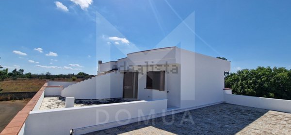 casa indipendente in vendita a Neviano