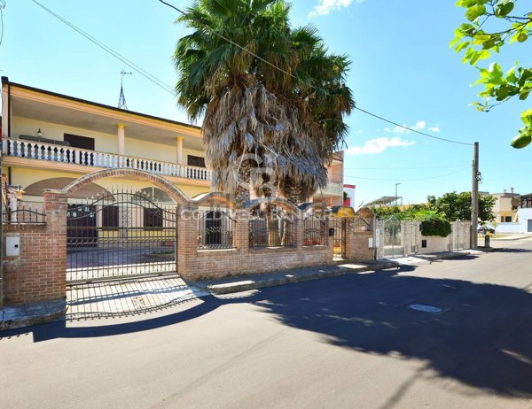 casa indipendente in vendita a Nociglia