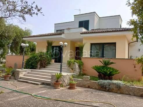 casa indipendente in vendita a Nociglia