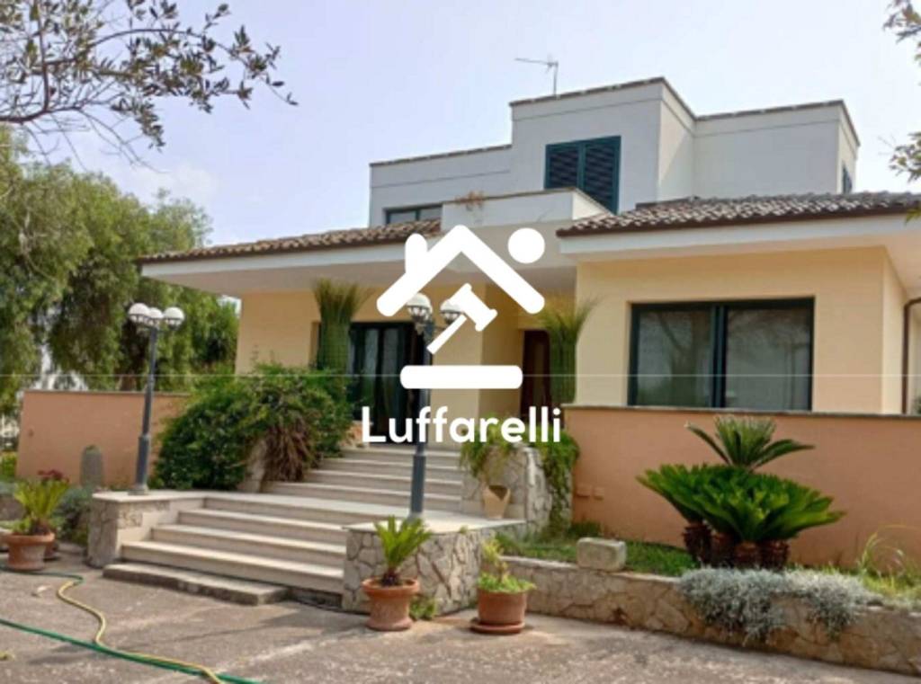 casa indipendente in vendita a Nociglia