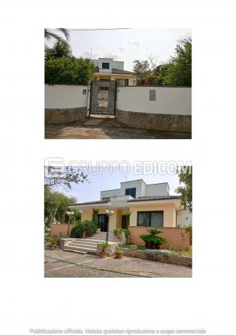 casa indipendente in vendita a Nociglia