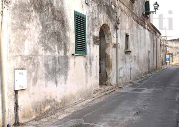 casa indipendente in vendita a Nociglia
