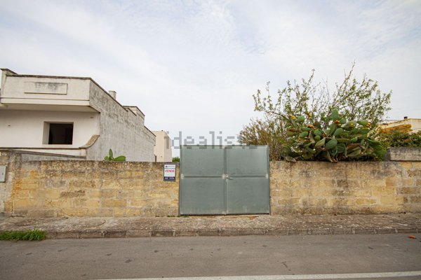 casa indipendente in vendita a Nociglia