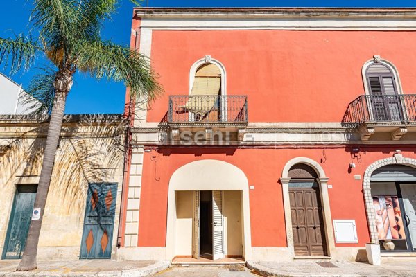 casa indipendente in vendita a Nociglia