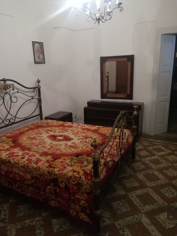 casa indipendente in vendita a Nociglia