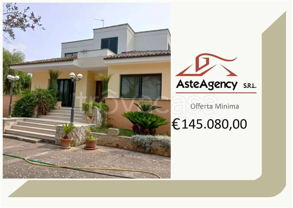 casa indipendente in vendita a Nociglia