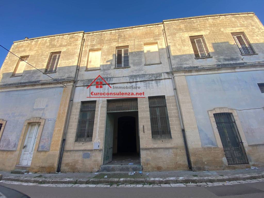 quadrivano in vendita a Novoli
