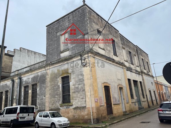 casa semindipendente in vendita a Novoli