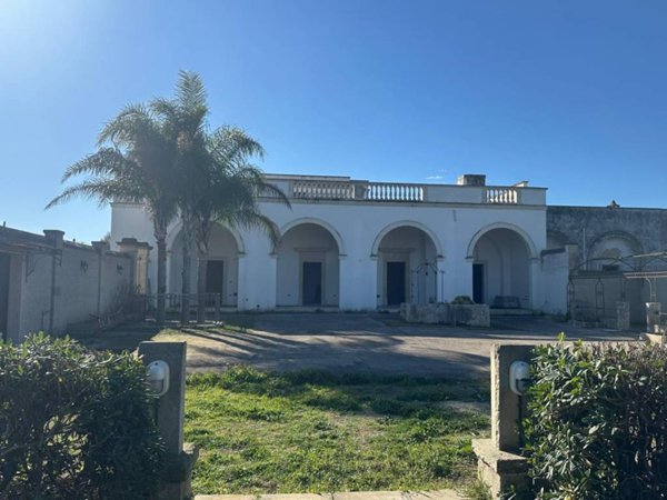 casa indipendente in vendita a Novoli