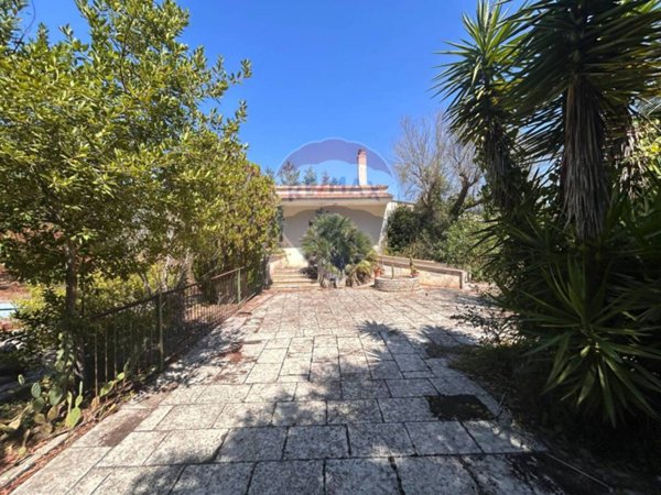 casa indipendente in vendita a Novoli