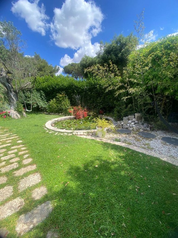 casa indipendente in vendita a Novoli