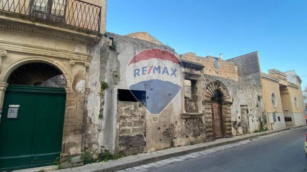 casa indipendente in vendita a Novoli