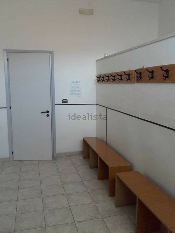 locale commerciale in vendita a Novoli