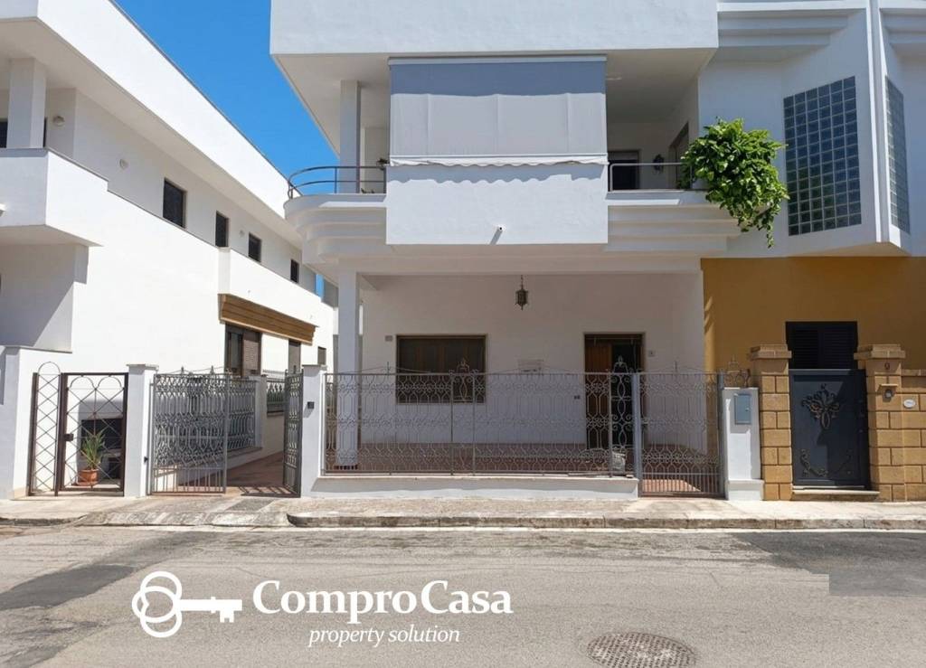 casa indipendente in vendita a Novoli