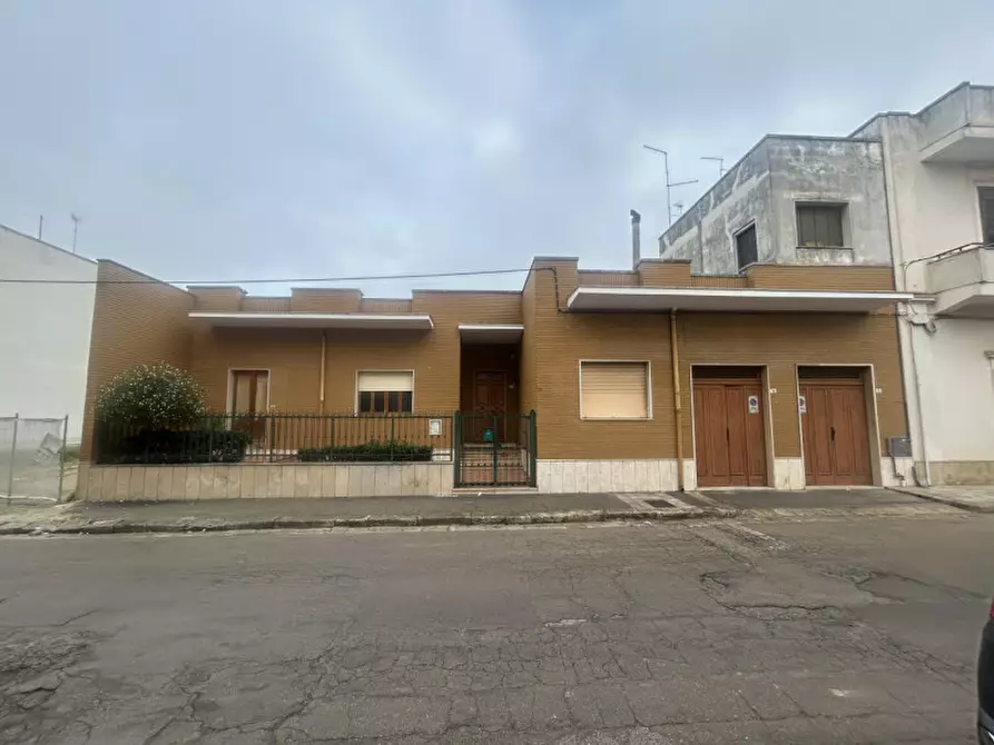 casa indipendente in vendita a Novoli