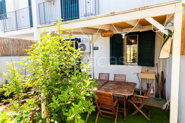 appartamento in vendita ad Ortelle in zona Vignacastrisi