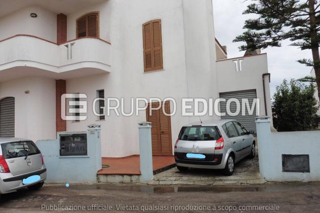 locale commerciale in vendita ad Ortelle in zona Vignacastrisi