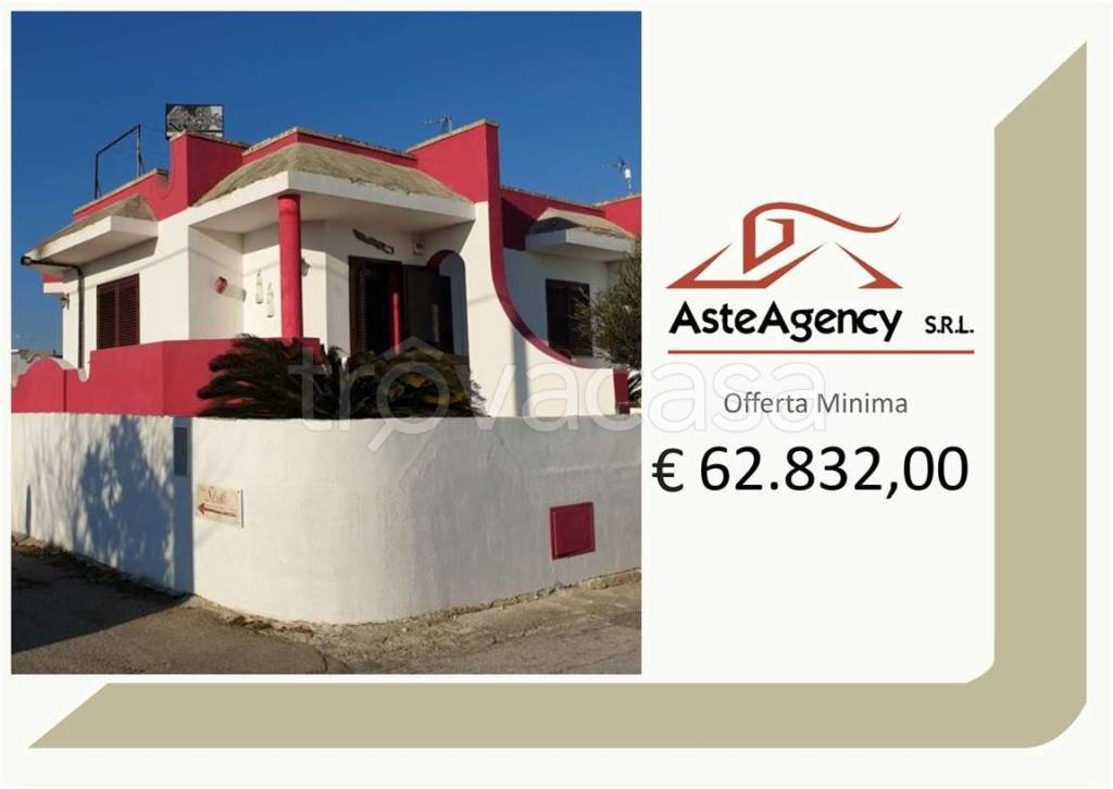 casa indipendente in vendita ad Ortelle in zona Vignacastrisi